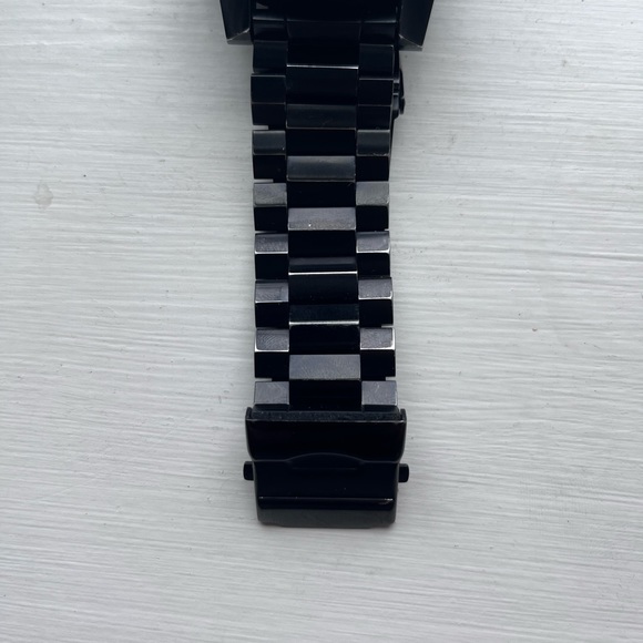 Nixon Watch The Corporal Take Charge - Picture 3 of 4